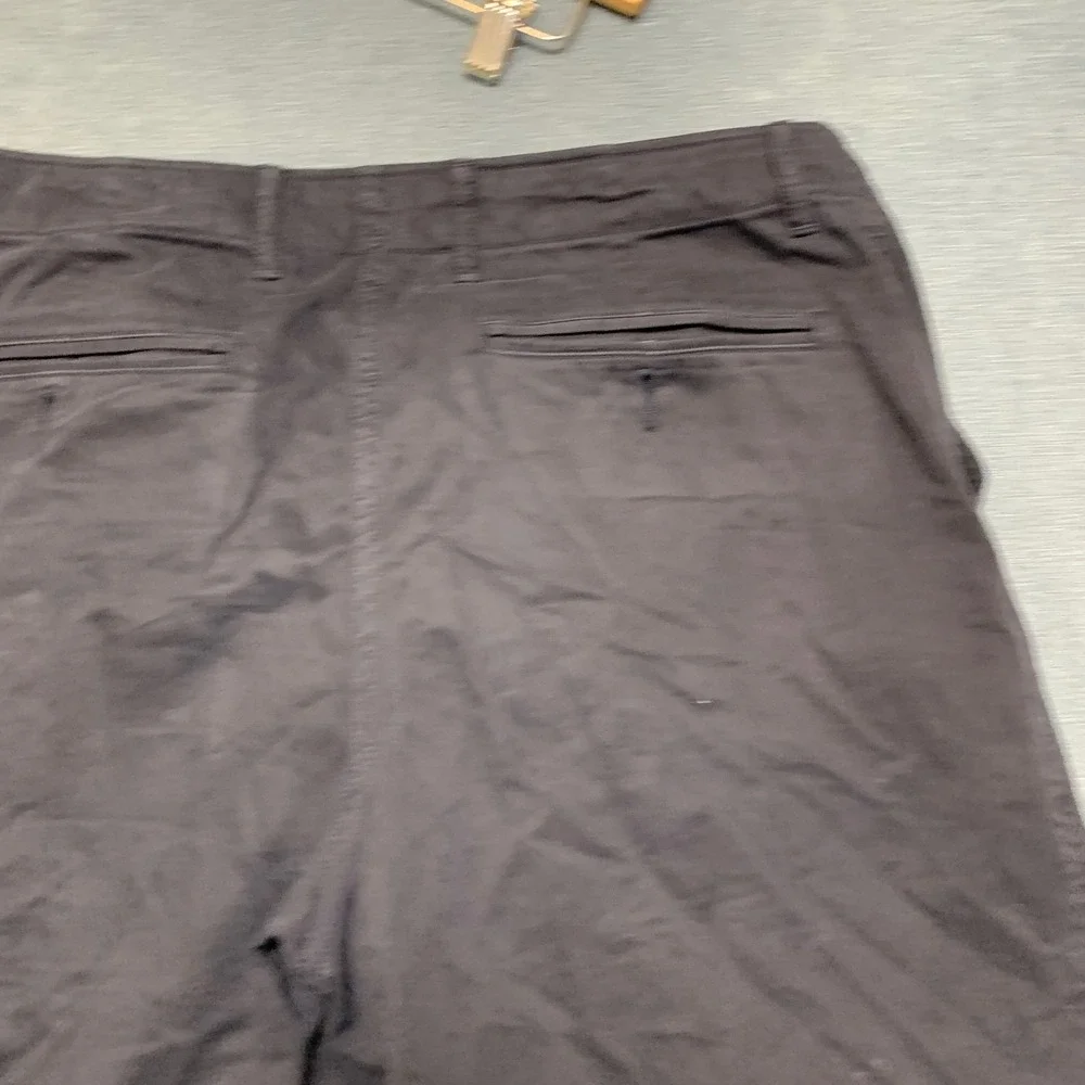 Uniqlo Chino Shorts Mens Medium Navy Blue Cotton Flat Front Slash Pocket Outdoor